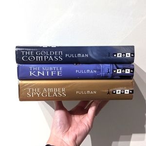 📚 His Dark Materials Trilogy Hardcover